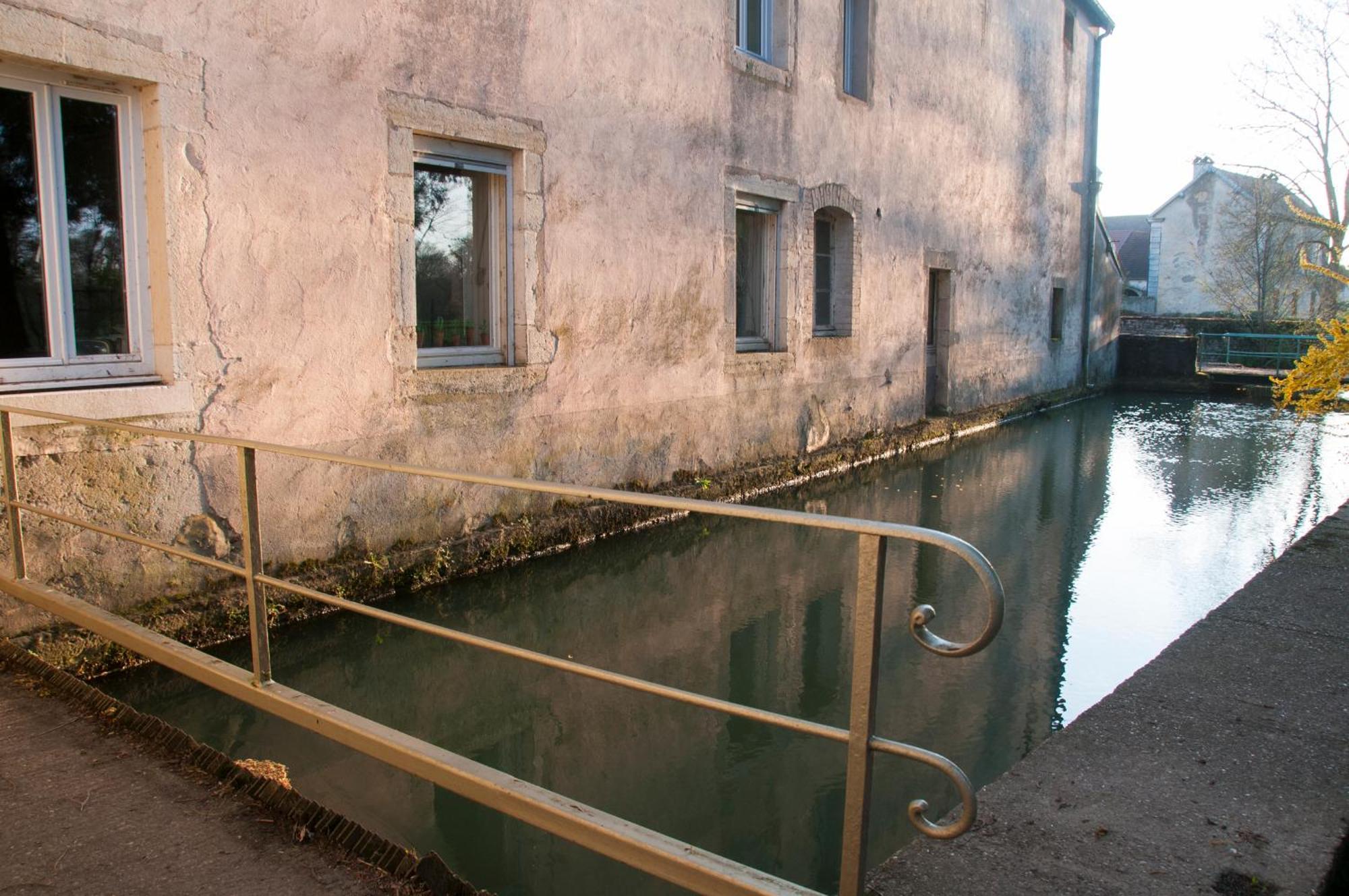 Chambre Independante Dans Le Moulin Pouilly-sur-Vingeanne 外观 照片